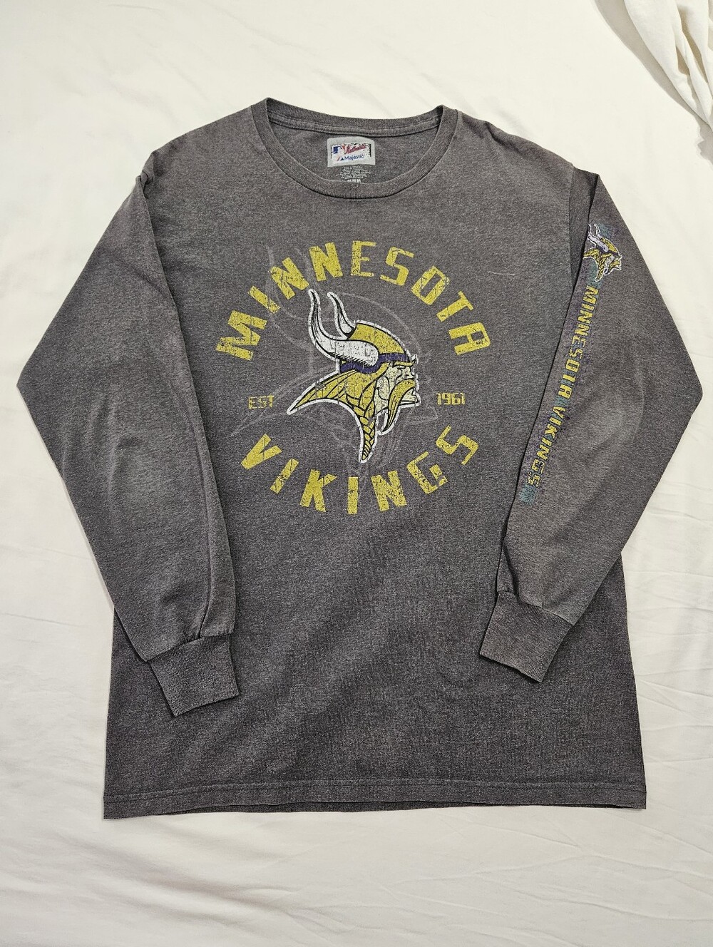 Majestic Athletic Minnesota Vikings Long Sleeve Tee Shirt